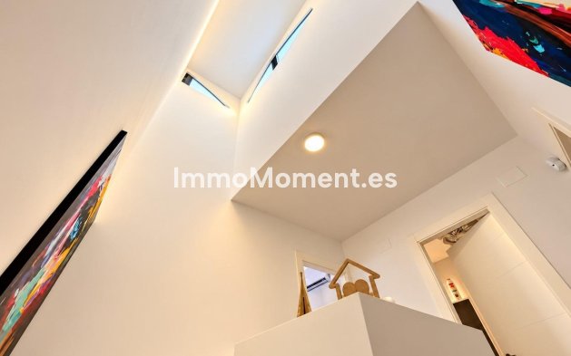 Resale - Detached villa - Mil Palmeras
