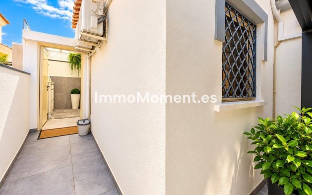 Resale - Detached villa - Mil Palmeras