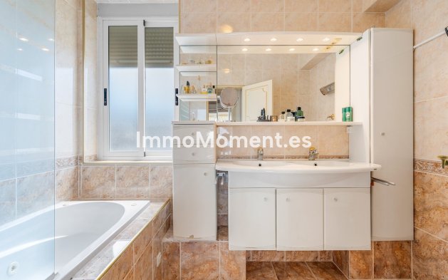 Resale - Apartment - Benidorm - Benidorm Centro