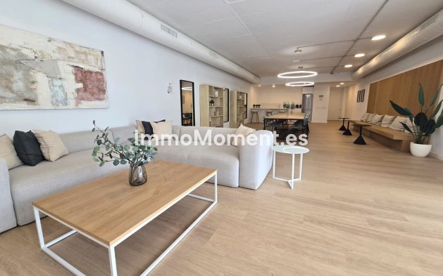 Revente - Appartement - Estepona  - Selwo
