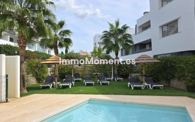 Revente - Appartement - Estepona  - Selwo