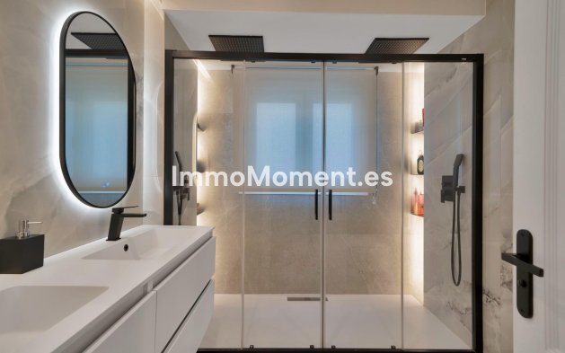 Resale - Apartment - Marbella - Marbella Centro