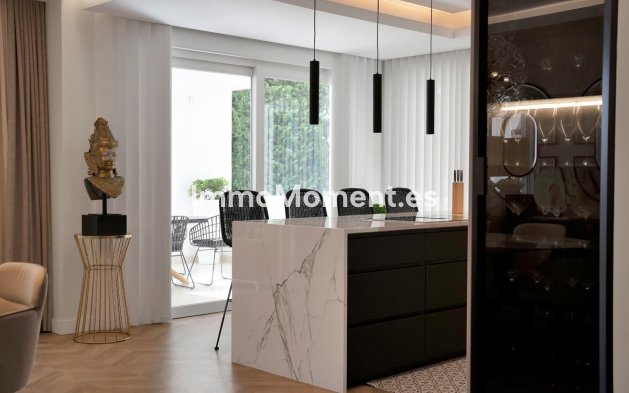 Resale - Apartment - Marbella - Marbella Centro