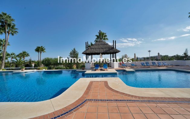 Resale - Apartment - Marbella - Marbella Centro
