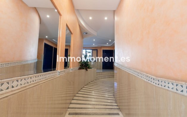 Resale - Apartment - Fuengirola - Fuengirola Centro