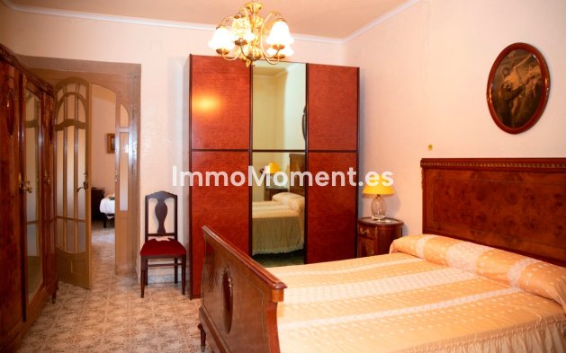 Bestaande woning - Vrijstaande villa - Yecla - Yecla Centro