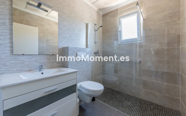 Wiederverkauf - Freistehende Villa - La Romana - La Romana Centro