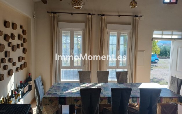 Resale - Detached villa - Yecla - Yecla Centro