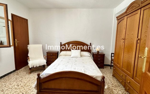 Resale - Detached villa - Yecla - Yecla Centro