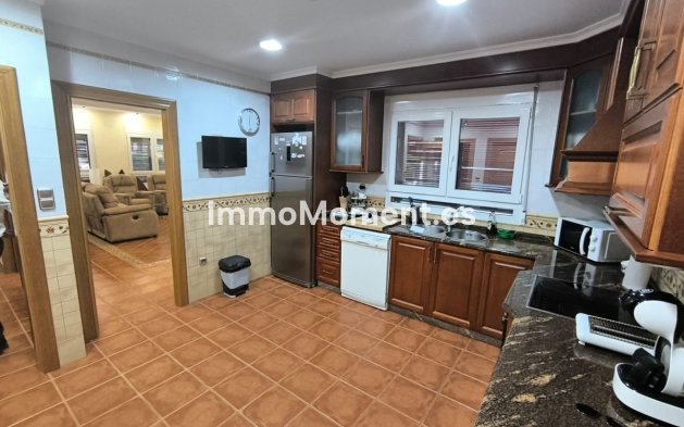 Resale - Detached villa - Yecla - Yecla Centro
