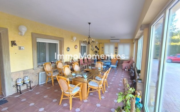 Resale - Detached villa - Yecla - Yecla Centro