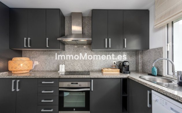 Wiederverkauf - Wohnung - Estepona  - Estepona Centro