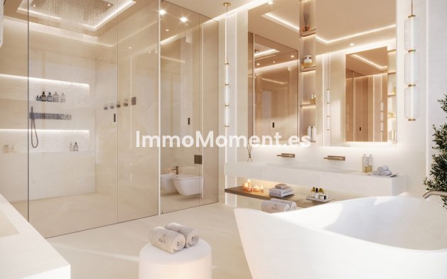 Resale - Detached villa - Marbella - Altos de los Monteros