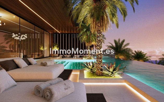 Resale - Detached villa - Marbella - Altos de los Monteros