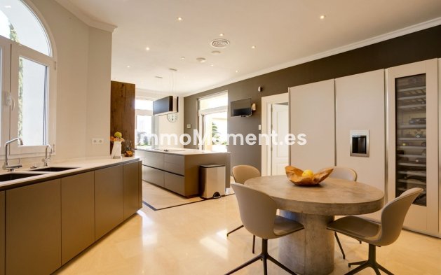 Bestaande woning - Vrijstaande villa - Benahavís - Benahavís Centro