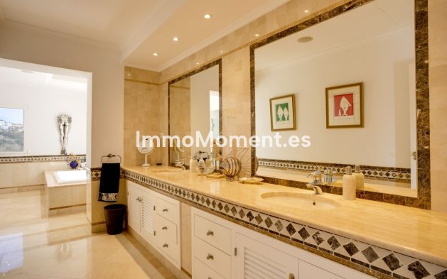 Bestaande woning - Vrijstaande villa - Benahavís - Benahavís Centro