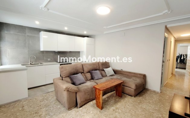 Resale - Apartment - Torrevieja - La Mata