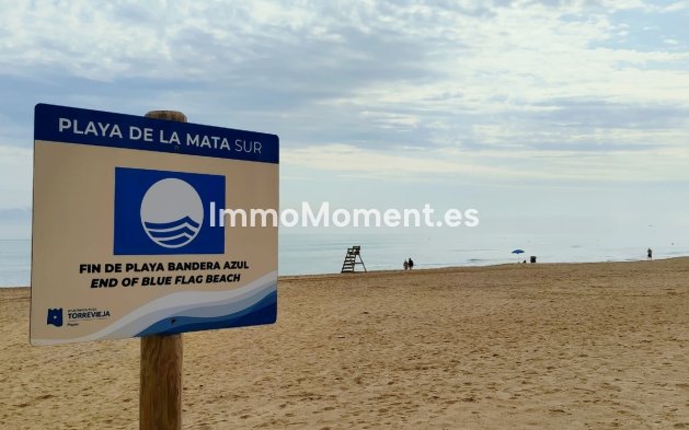 Resale - Apartment - Torrevieja - La Mata