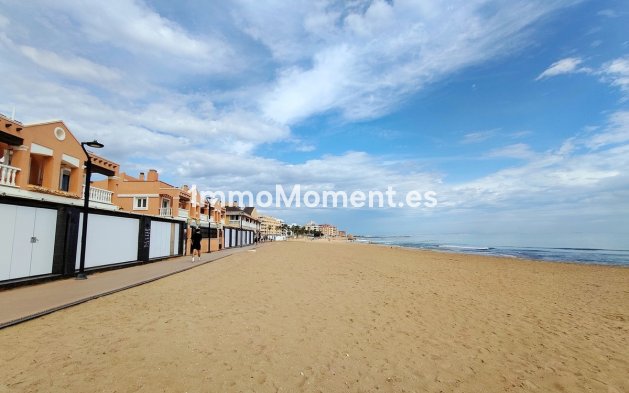 Resale - Apartment - Torrevieja - La Mata
