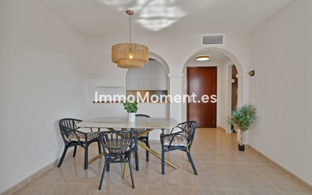 Revente - Appartement - Estepona  - Estepona Centro
