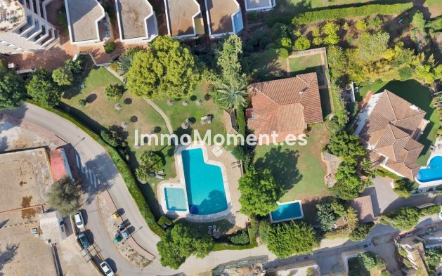 Revente - Appartement - Estepona  - Estepona Centro
