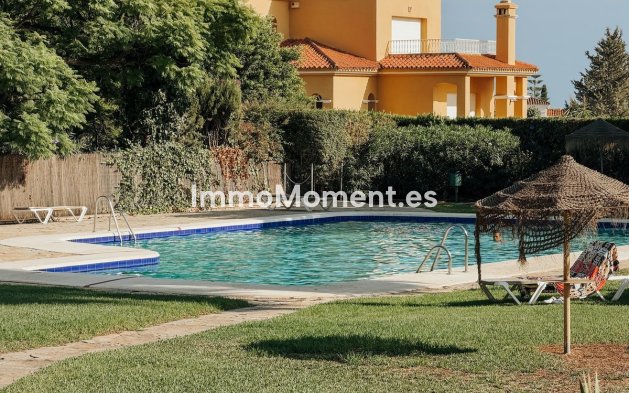 Revente - Appartement - Estepona  - Estepona Centro
