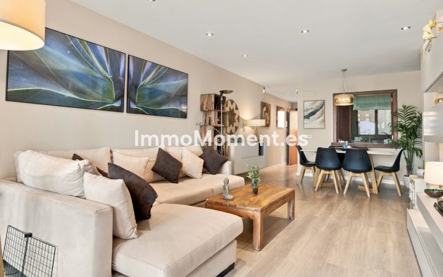 Resale - Apartment - Benalmadena - Benalmadena Centro