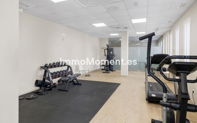 Resale - Apartment - Benalmadena - Benalmadena Centro