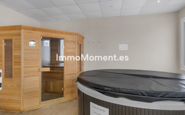 Resale - Apartment - Benalmadena - Benalmadena Centro