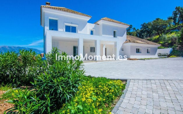 Wiederverkauf - Freistehende Villa - Marbella - La Mairena
