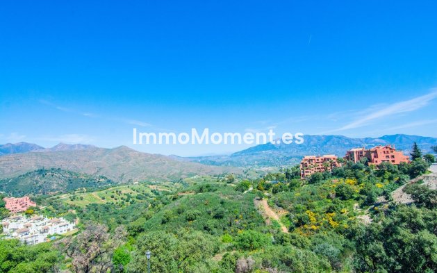 Wiederverkauf - Freistehende Villa - Marbella - La Mairena