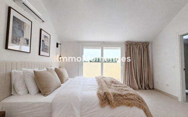 Revente - Appartement - Marbella - Nueva Andalucía