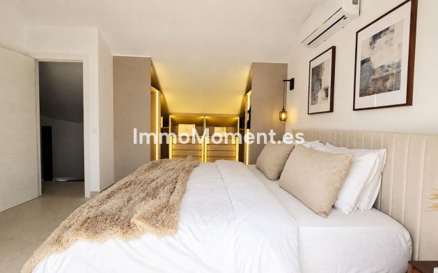 Revente - Appartement - Marbella - Nueva Andalucía