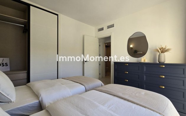 Revente - Appartement - Marbella - Nueva Andalucía