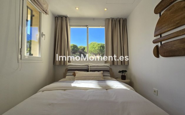 Revente - Appartement - Marbella - Nueva Andalucía