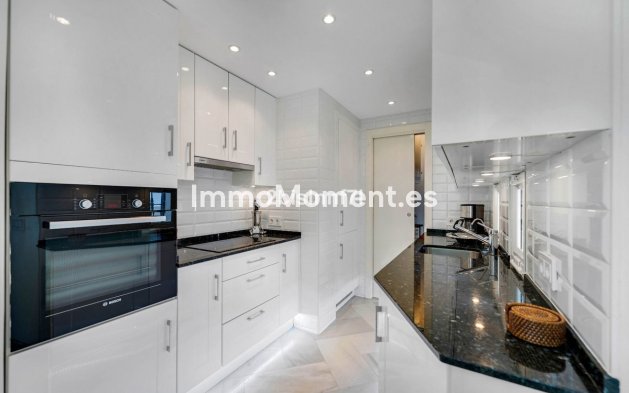 Wiederverkauf - Wohnung - Marbella - Elviria