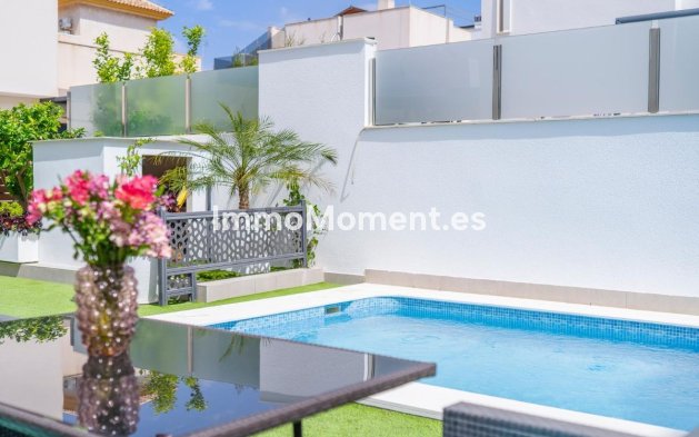 Revente - Villa individuelle - Torrevieja - Torrevieja Centro