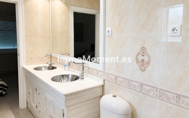 Reventa - Villa independiente - Orihuela - Orihuela Centro