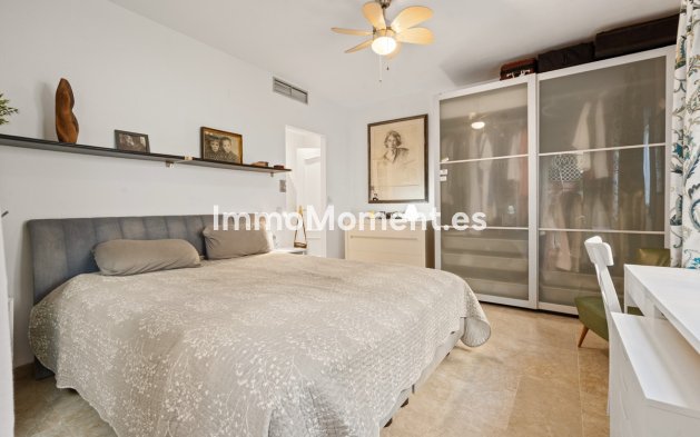 Reventa - Apartamento - Estepona  - Estepona Centro
