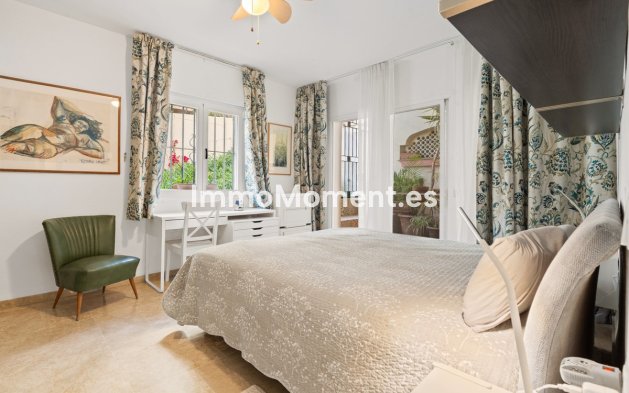 Reventa - Apartamento - Estepona  - Estepona Centro