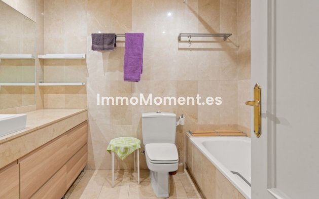 Reventa - Apartamento - Estepona  - Estepona Centro
