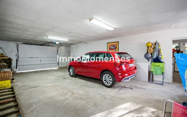 Wiederverkauf - Freistehende Villa - Marbella - Marbella Centro