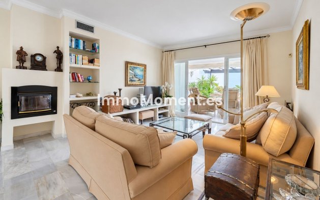 Resale - Apartment - Marbella - La Mairena