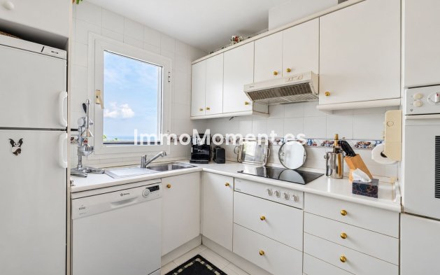 Resale - Apartment - Marbella - La Mairena
