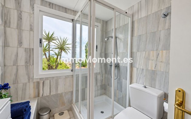 Resale - Apartment - Marbella - La Mairena