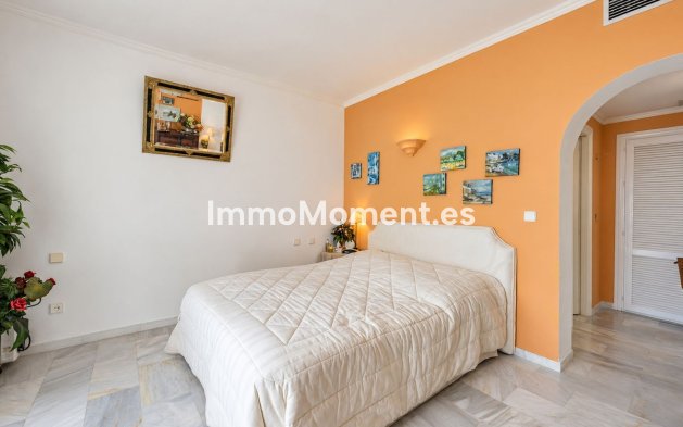 Resale - Apartment - Marbella - La Mairena