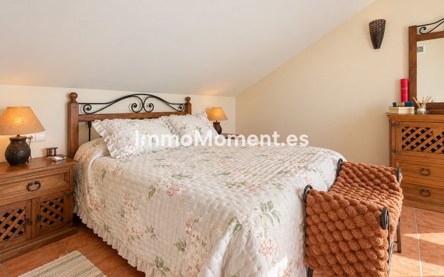 Bestaande woning - Rijtjeshuis - Estepona  - Estepona Centro