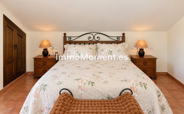 Bestaande woning - Rijtjeshuis - Estepona  - Estepona Centro