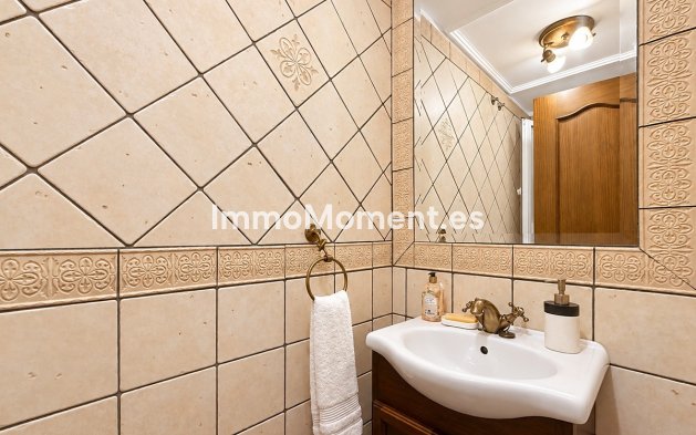 Bestaande woning - Rijtjeshuis - Estepona  - Estepona Centro