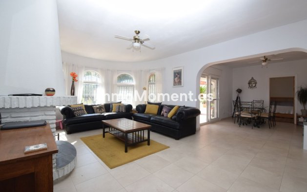 Reventa - Villa independiente - Mijas - Mijas Centro